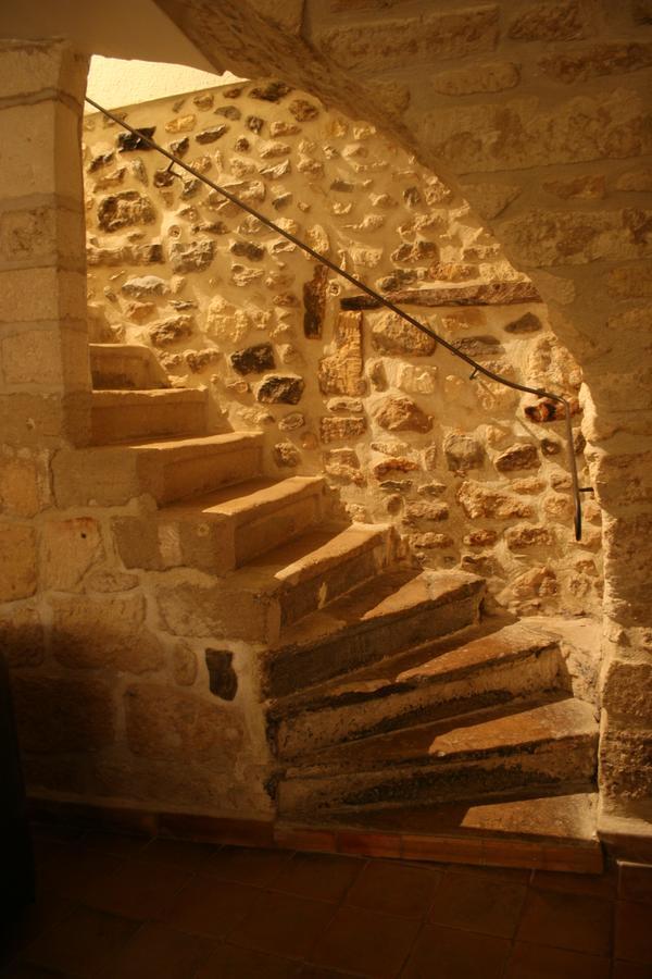 Bed and Breakfast Esprit D'Ailleurs Baillargues Exterior foto